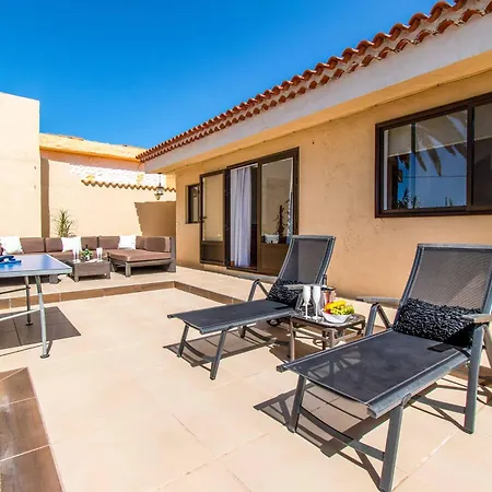 Isabel Sol Βίλα *