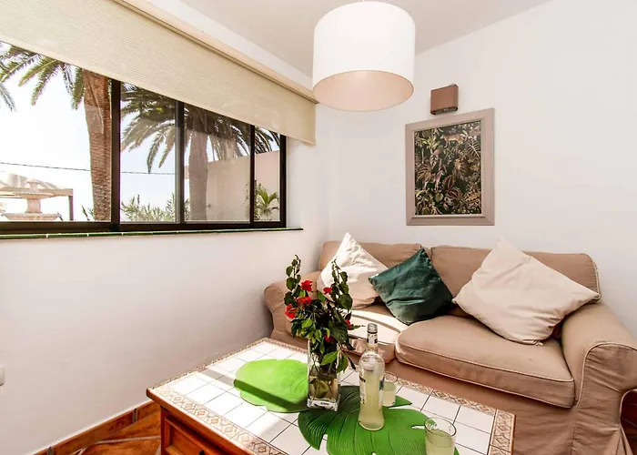 Isabel Sol 아데제